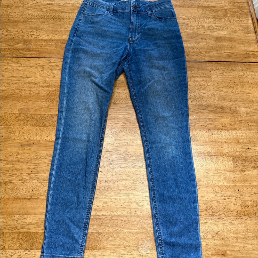 Old Navy High Rise Super Skinny Jeans